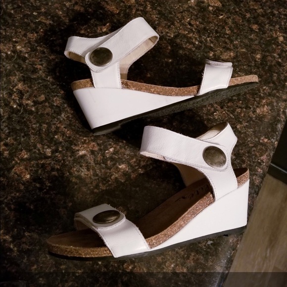 corkys shoes on sale